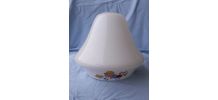 Abat-jour en opaline pour chambre d'enfant