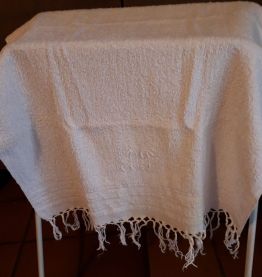 Serviettes toilette blanches anciennes, monogrammées JT