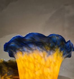 Paire Lampes  pate de verre/Pieds Griffes/Bronze napoleon   