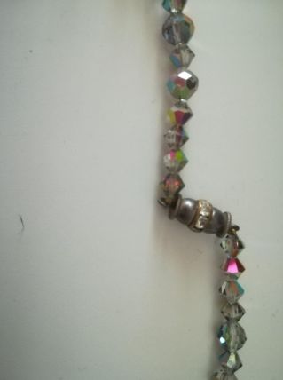 Collier perles irisées