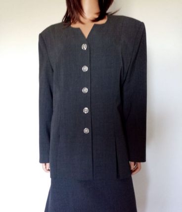 Tailleur anthracite marque sensuel 