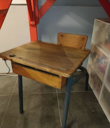 Vends bureau d'écolier enfant vintage