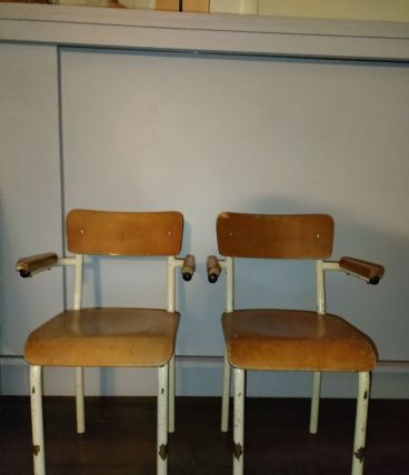 Vends lot de 2 chaises enfant