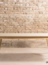 Table à manger extensible avec un piétement en chêne massif 