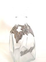 Carafe à whisky décor en étain 