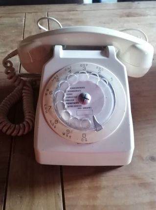ancien téléphone