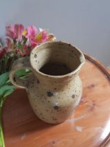 Pichet en grès pyrité, artisanal - vintage, signé GRM