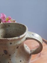 Pichet en grès pyrité, artisanal - vintage, signé GRM