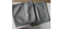 2 housses de coussin 40cm x 40cm en cuir gris clair perle