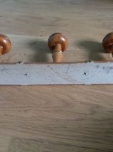 Porte manteau mural façon bambou à 3 patères champignon