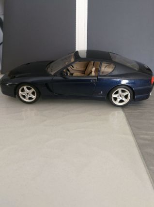 BURAGO  FERRARI 456 GT 