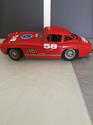 BURAGO MERCEDES 300 SL /N°58