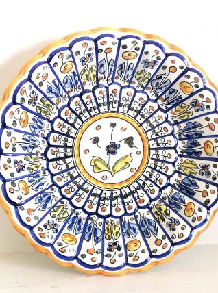  Plat godronné en faïence signé 1951