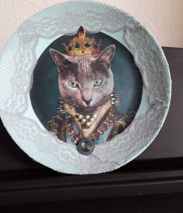 ASSIETTE DECORATIVE CHAT HUMANISE