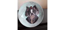 ASSIETTE DECORATIVE CHIEN  HUMANISE