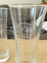 Carafe et 8 verres signé eric Barthélémy 