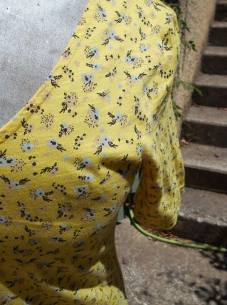 SOEUR ROBE MI LONGUE NEUF DEMARQUEE T 36-38 neuf jaune fleur