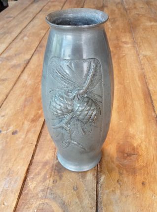 Petit vase "étain d'art" signé F.Cortesi