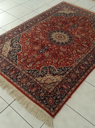 Tapis Persan Ispahan fait main 182x123 cm