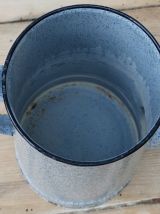 cafetière émaillée grise