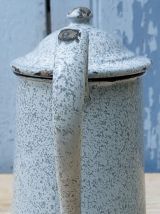 cafetière émaillée grise