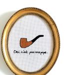 Paire de cadres médaillon broderie Pop art 