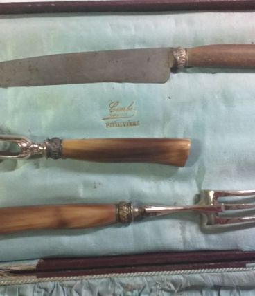 Ancien Service à découper couteau fourchette &amp; manche à gigo