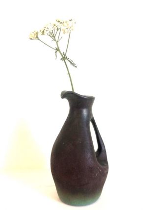 Pichet en verre  style étrusque