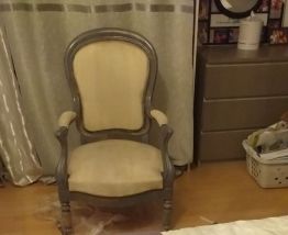 Fauteuil Louis XV en bon état