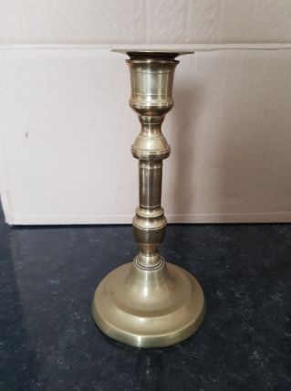 Bougeoirs en cuivre