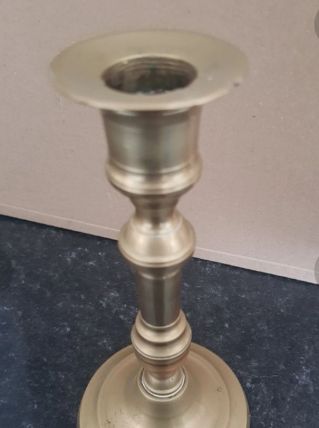 Bougeoirs en cuivre