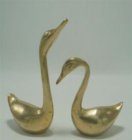 Couple de cygnes en laiton