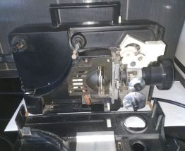 Projecteur  Rony pour bobine film super 8 
