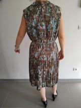 Robe marron bleue rose Vintage