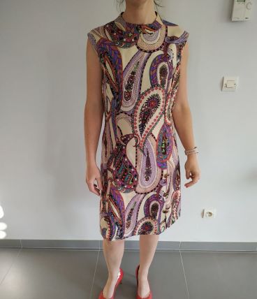 Robe beige motifs violets Vintage