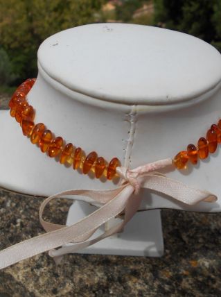 COLLIER EN AMBRE DE LA BALTIQUE NEUF MARRON 32 CM 