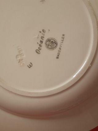 9 Assiettes creuses Badonviller. Modéle Océanie. Art déco