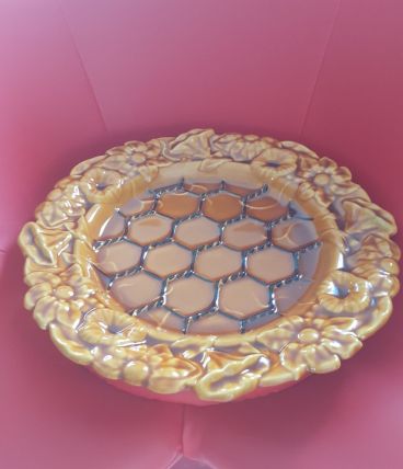 Grand plat jaune Vallauris.
