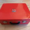 Valise rouge vintage, années 60