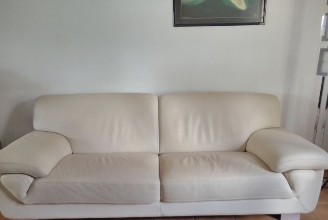 Canapé 3 places cuir beige