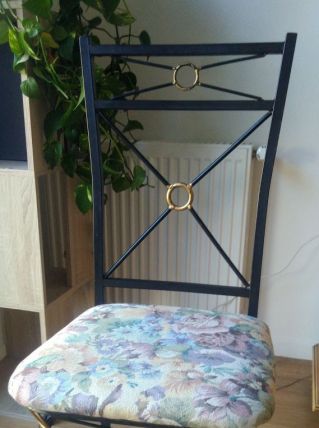 Lot de 2 chaises  fer forgé  noir assise fleur 