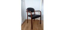 Fauteuils vintage style scandinave 60s en bois et similicuir
