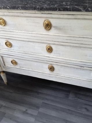 Commode Louis Philippe patinée