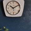 Horloge céramique vintage pendule silencieuse "Bayard rayé"