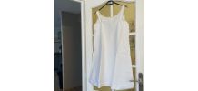 Chemise de nuit en lin brodée L G
