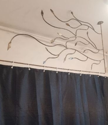 Support de rideau de douche en fer forgé fabriqué sur mesure