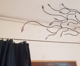Support de rideau de douche en fer forgé fabriqué sur mesure