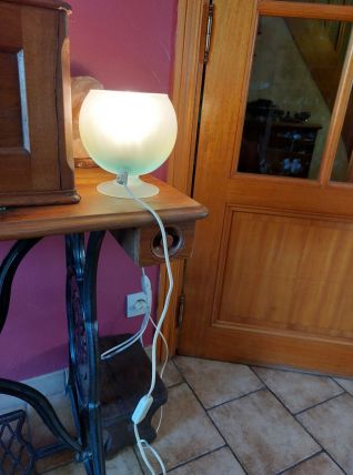 LAMPE D'AMBIANCE BOULE 1960 / 80. OPALINE GIVREE.VINTAGE