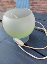 LAMPE D'AMBIANCE BOULE 1960 / 80. OPALINE GIVREE.VINTAGE