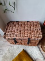Grande malle rotin vintage